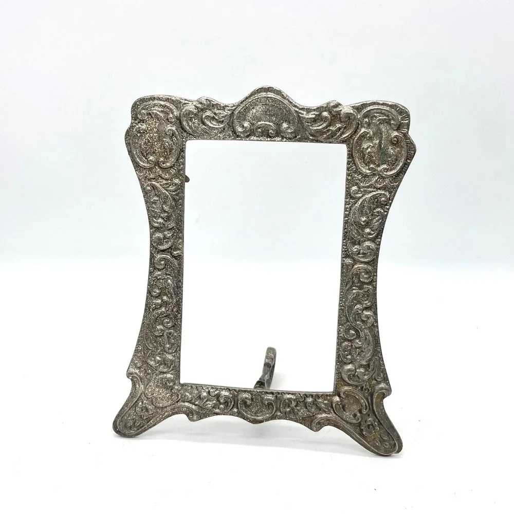 Vintage‎ Ornate Silver Tone Metal Picture Frame Art Nouveau Scrollwork 4x6